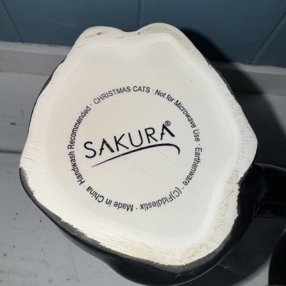 Oneida SAKURA Cat Shaped Covered Latte Coffee Mug Beverage Buddies Christmas - Picture 8 of 8